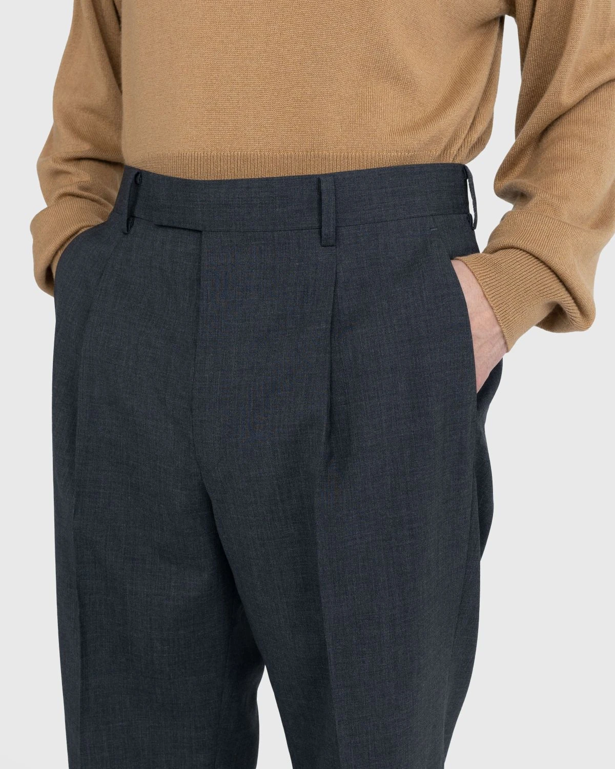 Auralee – Super Fine Tropical Wool Slacks Charcoal - Image 5