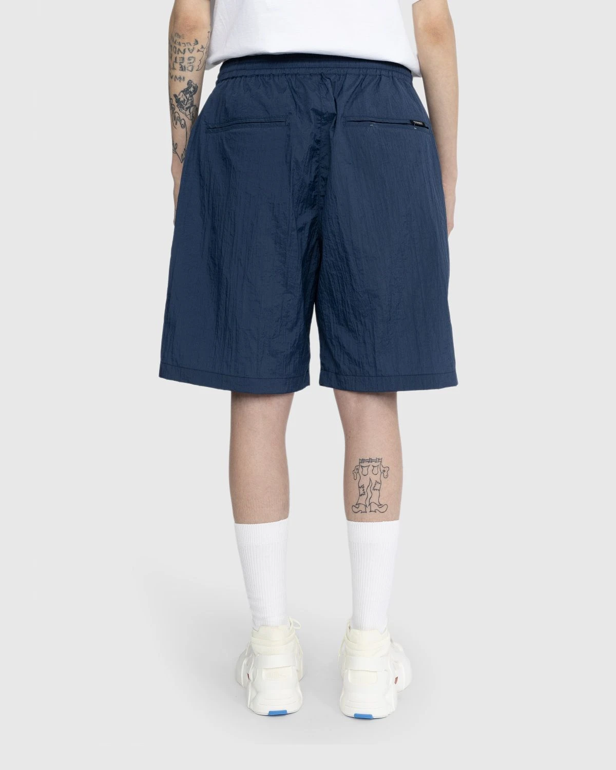Highsnobiety – Texture Nylon Mid Lenght Elastic Shorts Midnight Blue - Image 5
