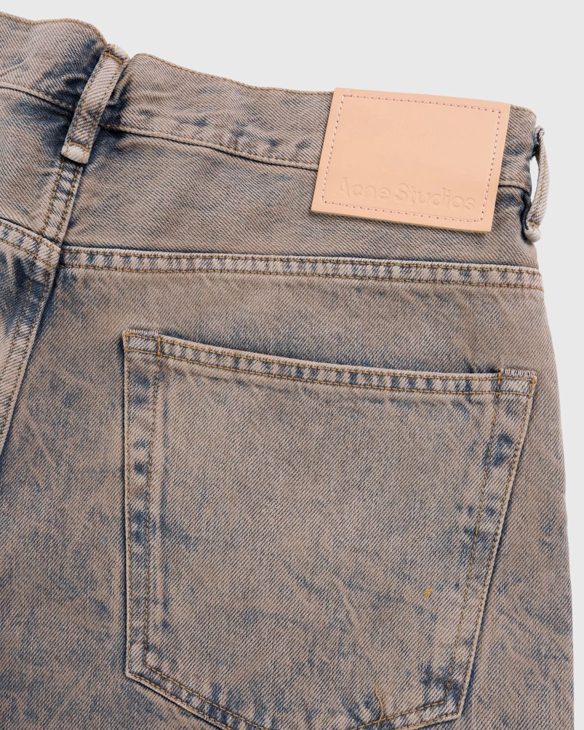Acne Studios – Loose Fit Denim Shorts Light Pink/Grey - Image 6