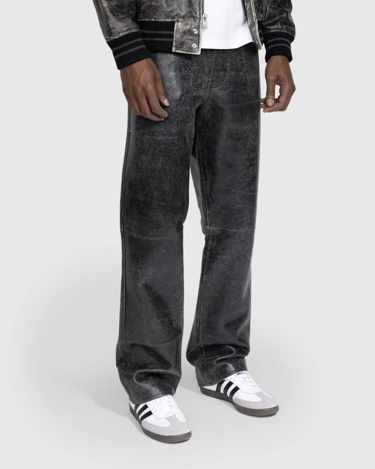 Guess USA – Crackle Leather Flare Pant Jet Black - Image 2