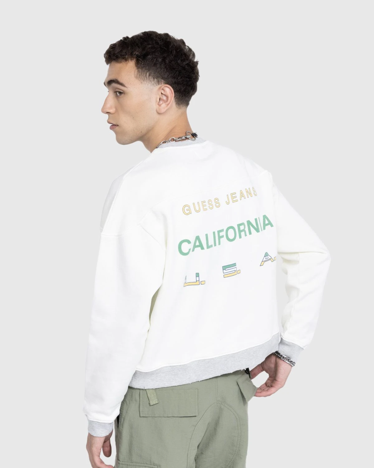 Guess USA – Vintage Logo Crewneck Alabaster White - Image 2