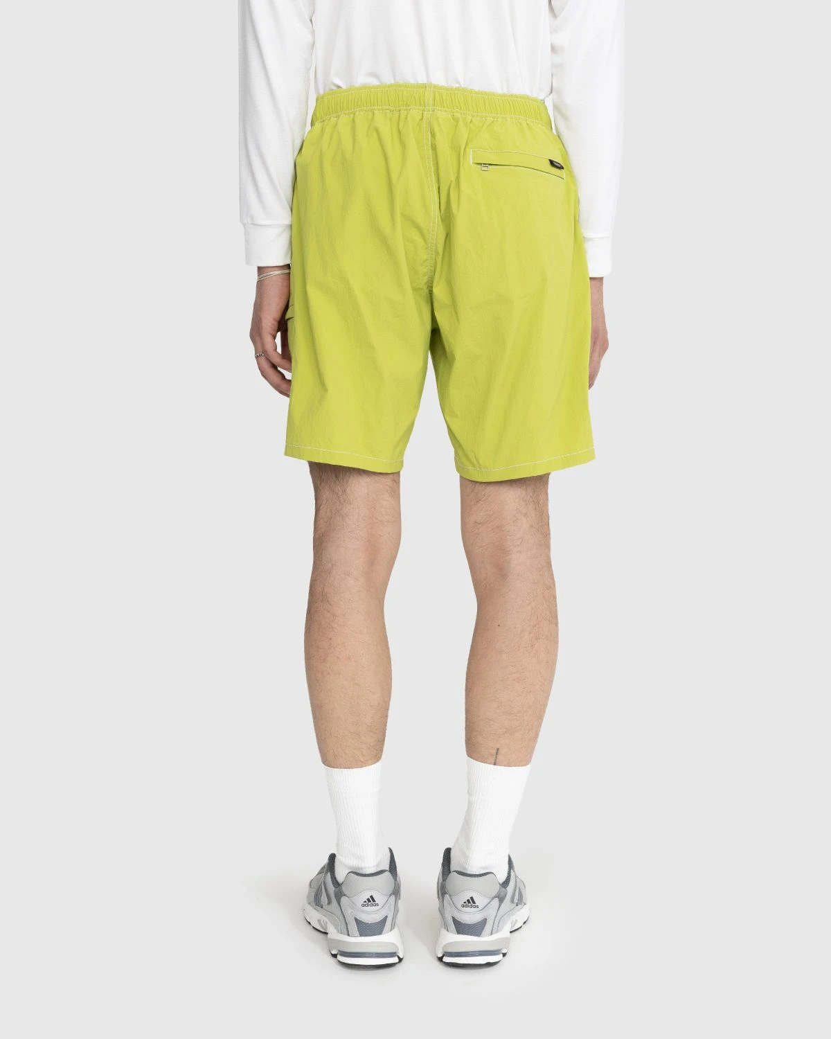 Highsnobiety – Side Cargo Shorts Lime - Image 3