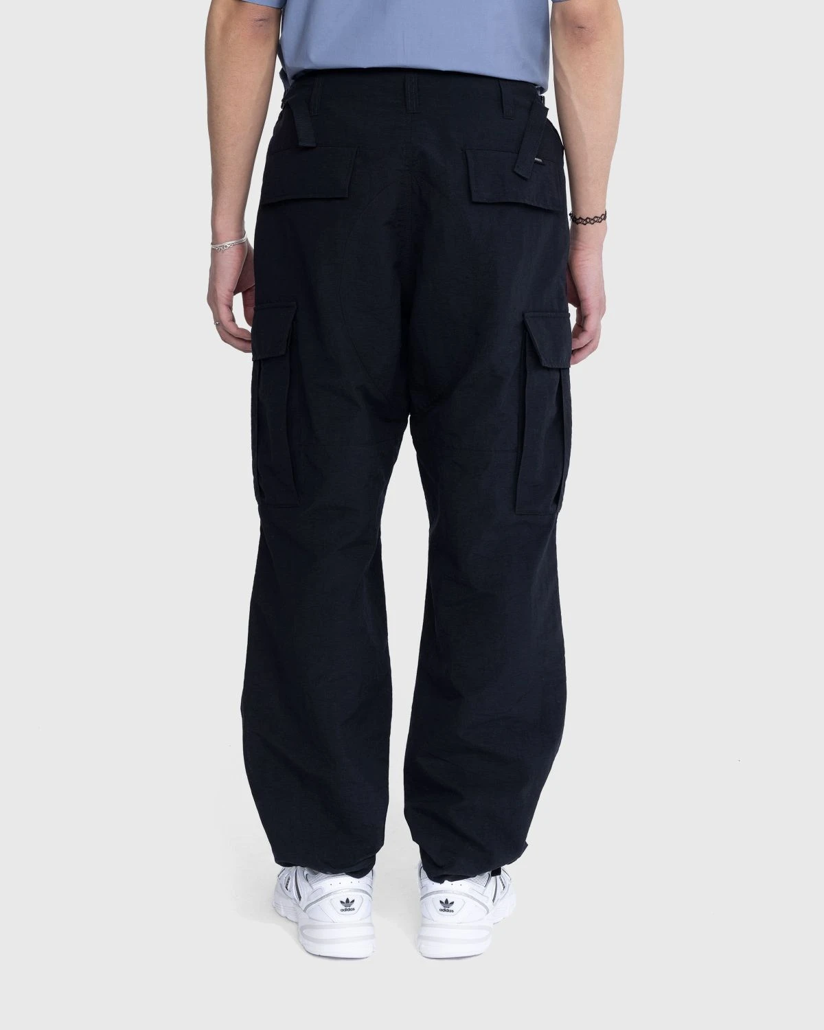 Highsnobiety – Nylon Cargo Pants Black - Image 3