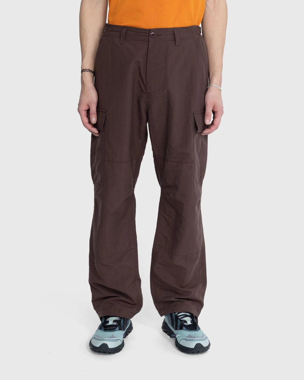 Highsnobiety – Nylon Cargo Pants Brown - Image 2