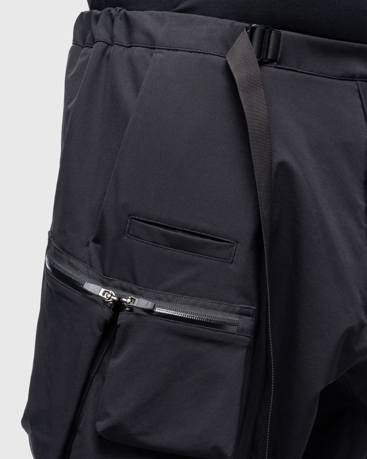 ACRONYM – P23Q-DS Schoeller Dryskin Cargo Pant Black - Image 5