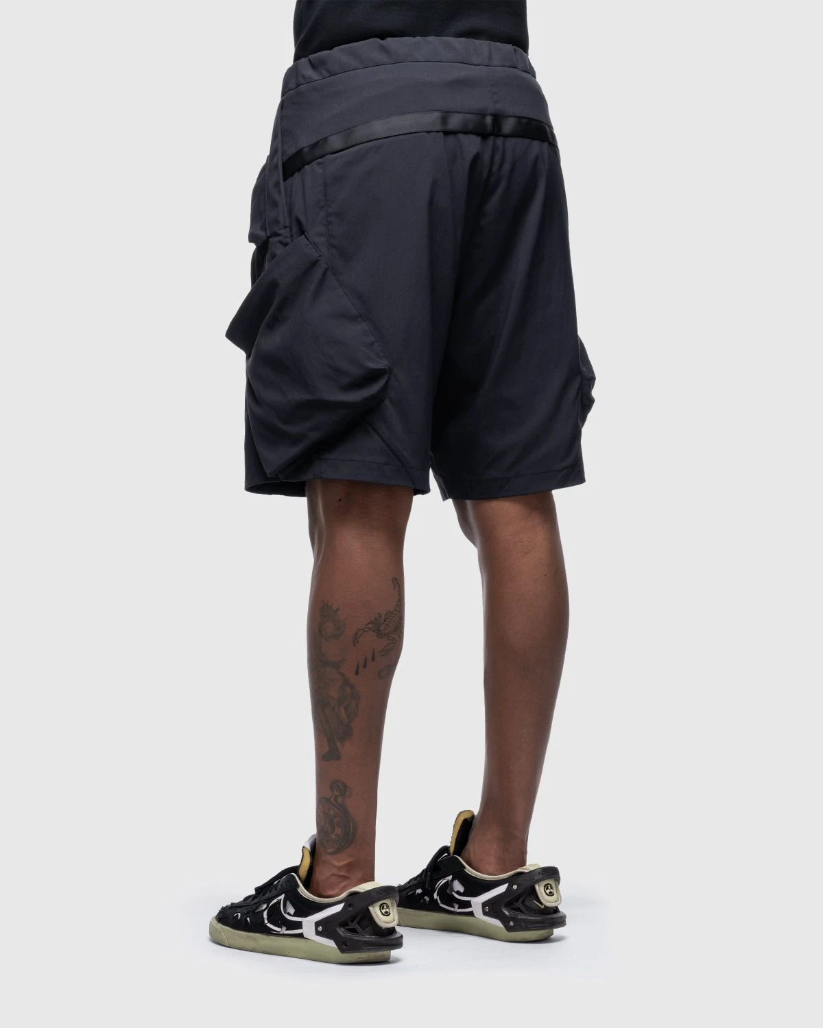 ACRONYM – SP29-M Nylon Stretch BDU Shorts Black - Image 3