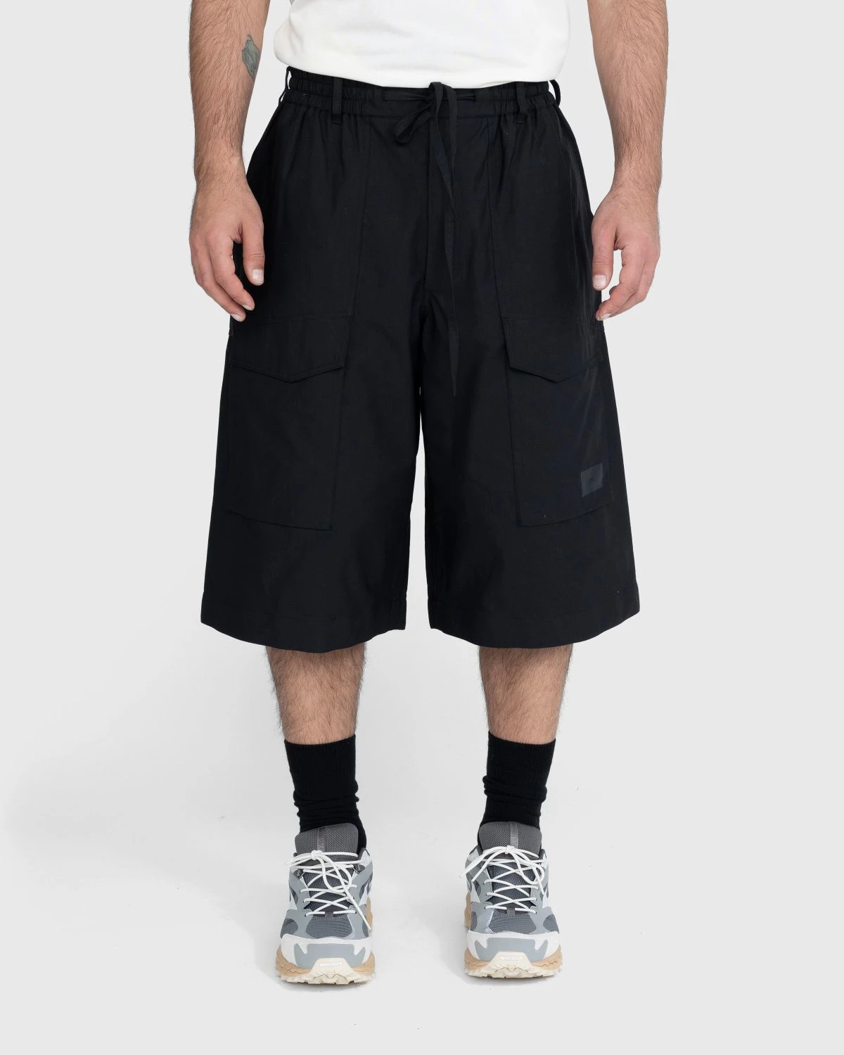Y-3 – Workwear Shorts Black - Image 2
